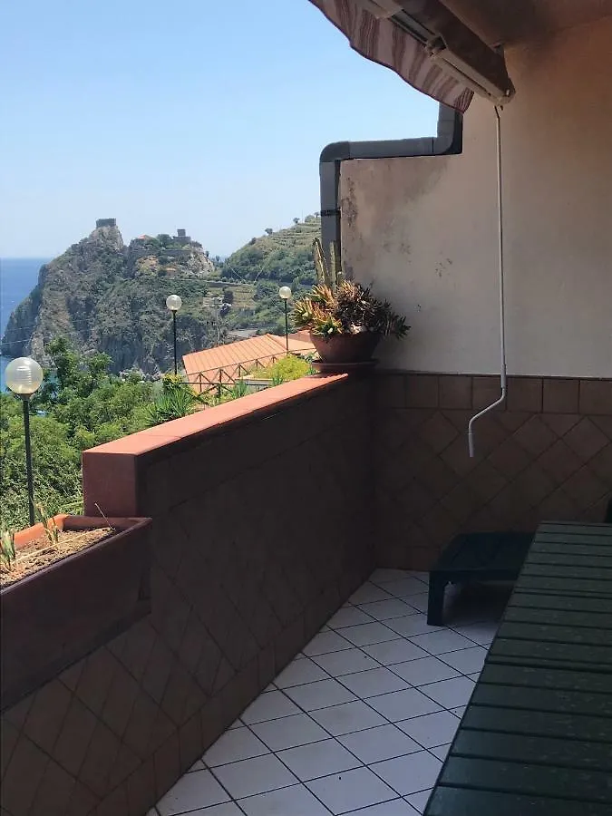Casa Silvy Villa SantʼAlessio Siculo Casa vacanze